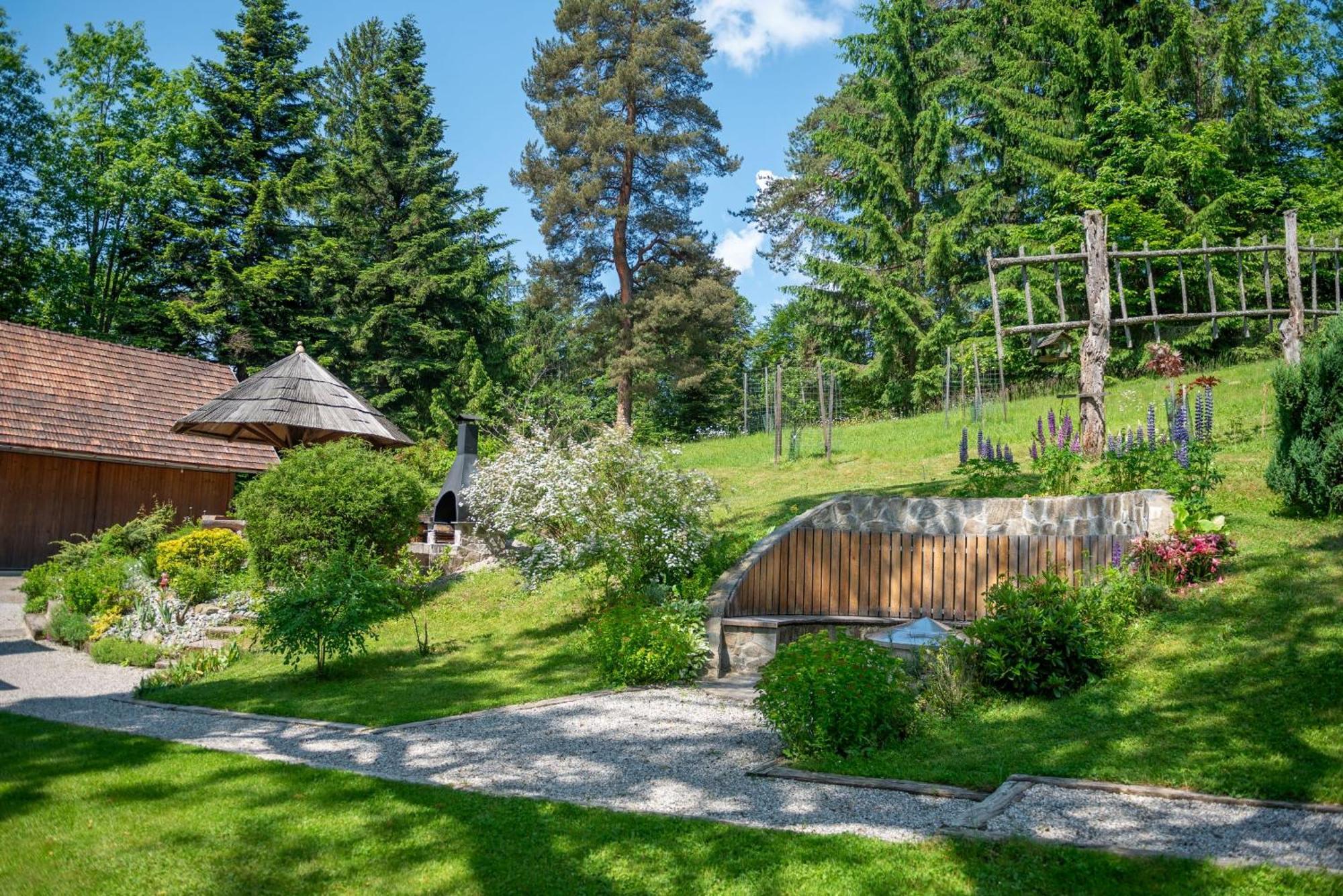 Villa Pocitniska Hisa Koca Dobnik Lovrenc na Pohorju Exterior foto